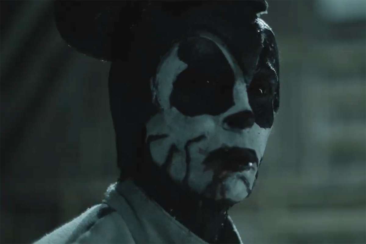 The Dark Domain Mickey vs Winnie