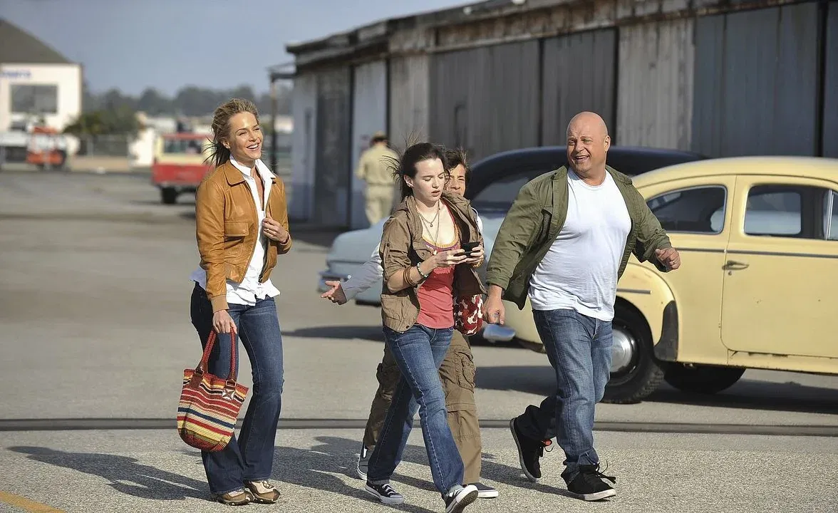 No Ordinary Family